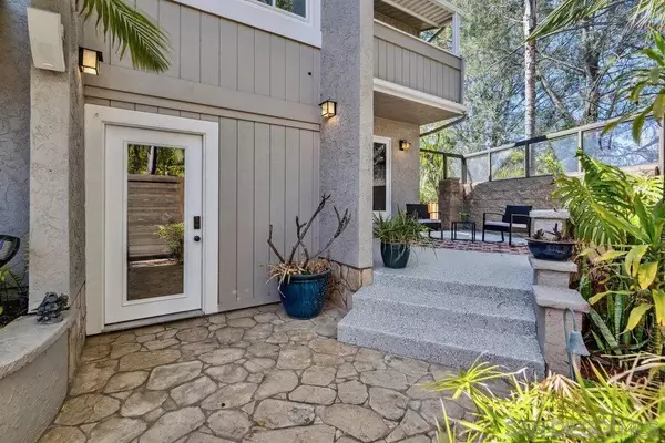 San Diego, CA 92109,2324 Walmar Ln