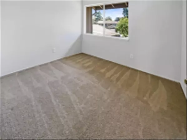 San Diego, CA 92127,11476 Matinal Cir