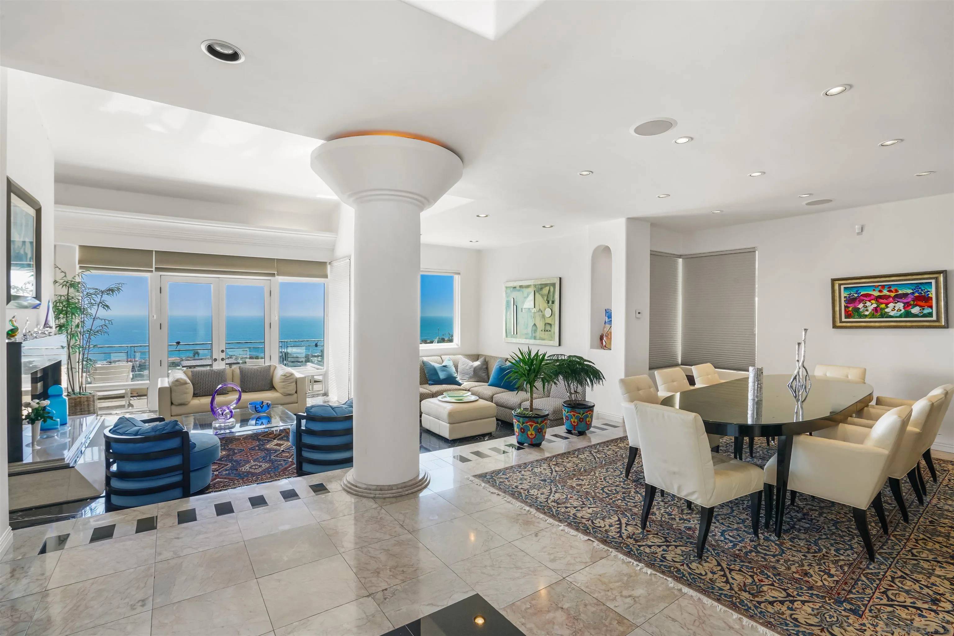 La Jolla, CA 92037,5756 La Jolla Corona Dr