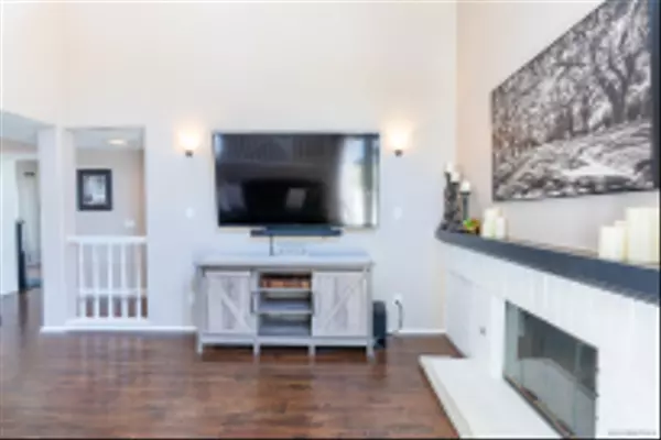 Temecula, CA 92591,41995 Teatree Ct