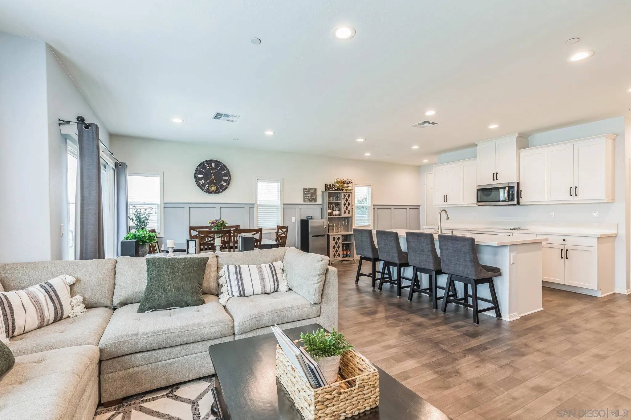 Bonsall, CA 92003,5522 Starlight Pl
