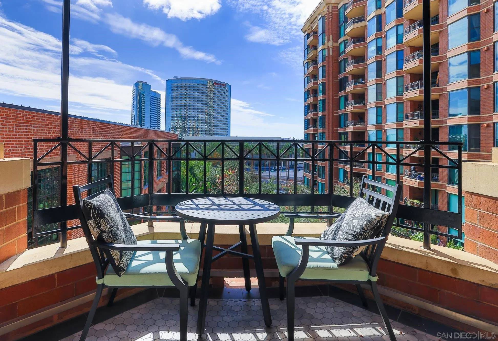 500 W Harbor Dr #624, San Diego, CA 92101