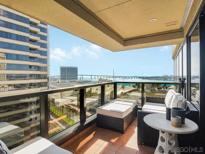100 Harbor Drive #1906, San Diego, CA 92101