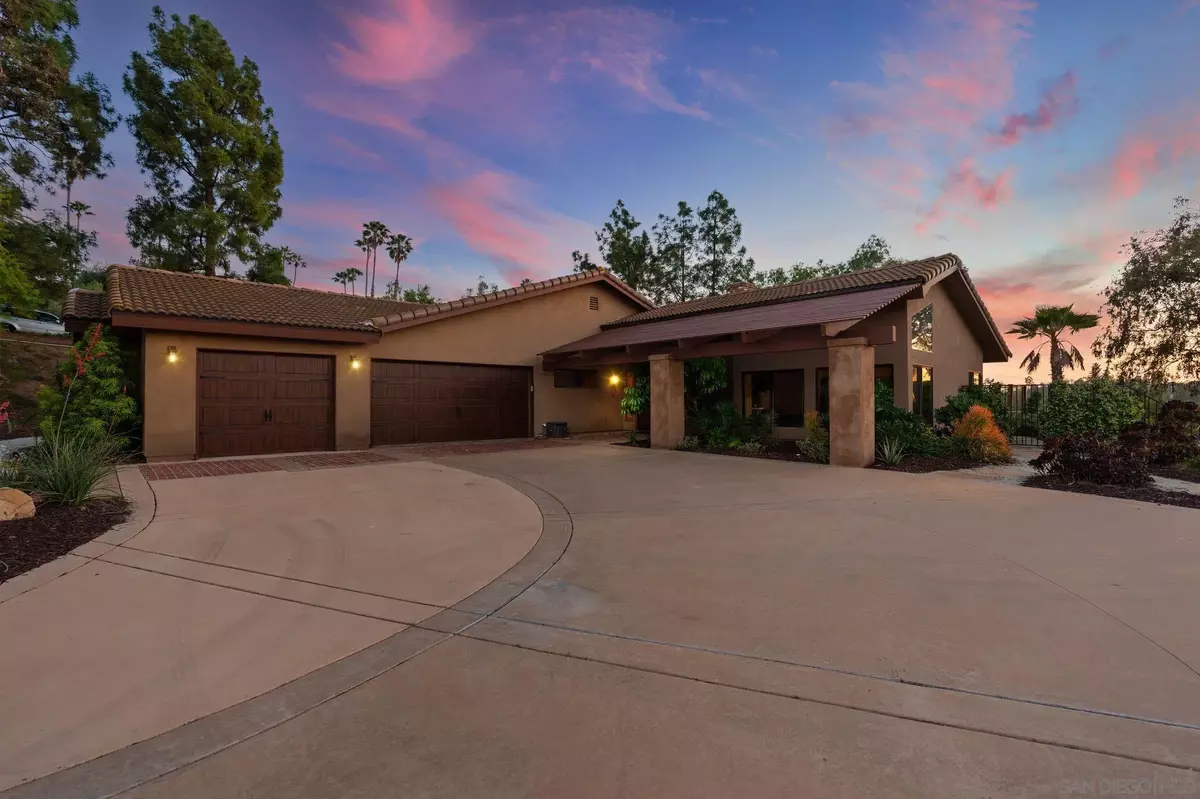 Poway, CA 92064,17758 Del Paso Drive