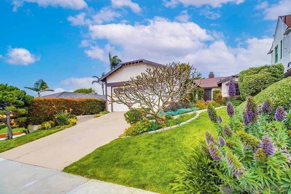 3886 Santa Cruz, San Diego, CA 92107
