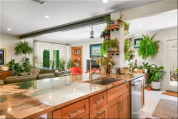 Poway, CA 92064,13025 Earlgate Court