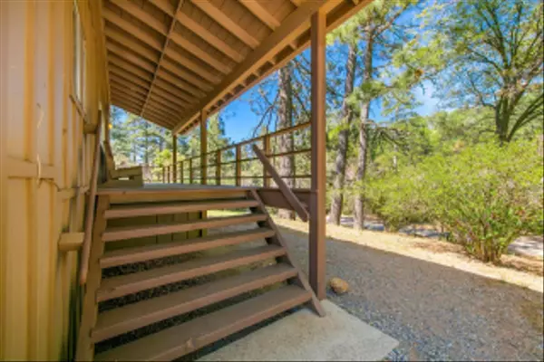 Mount Laguna, CA 91948,305 Los Huecos