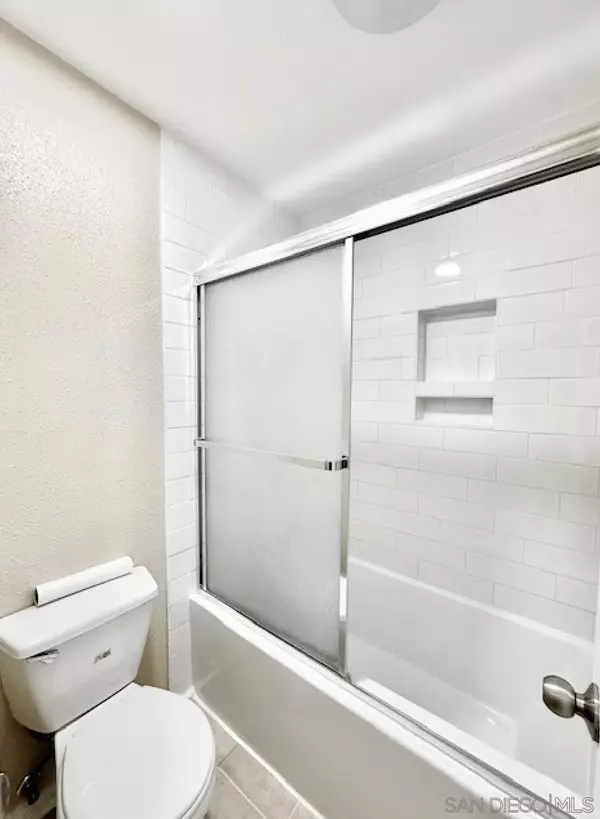 San Diego, CA 92117,4060 Huerfano Ave. #132