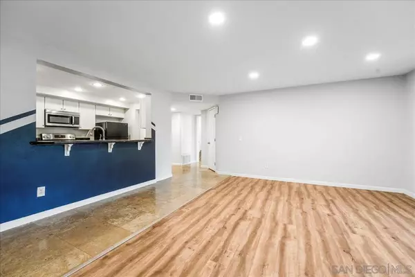 Escondido, CA 92025,1050 E Washington #44