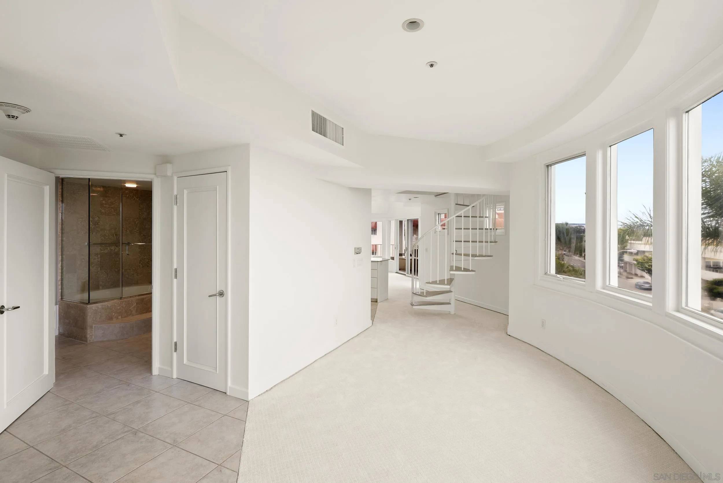 Coronado, CA 92118,1101 1st Street #416