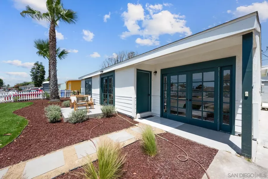 927 4th St, Imperial Beach, CA 91932