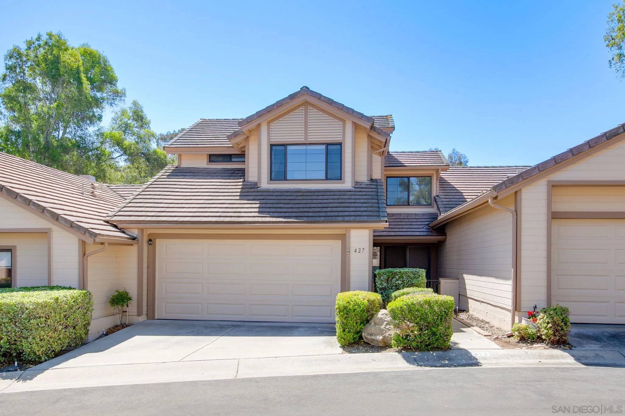 427 Conifer Glen, Escondido, CA 92026