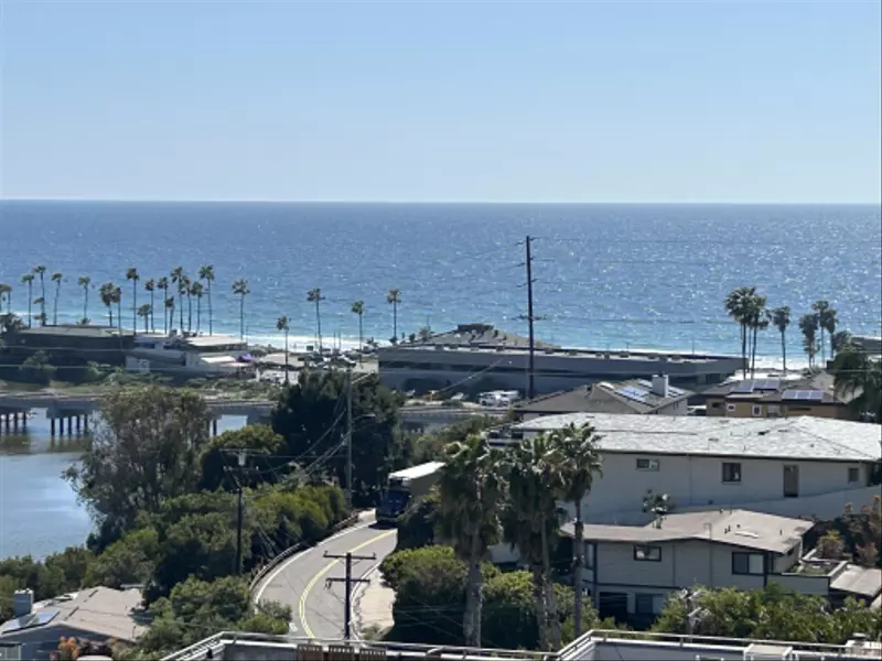 2510 Montgomery #B, Cardiff, CA 92007