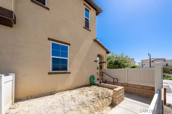 Chula Vista, CA 91913,1709 Santa Carolina #2