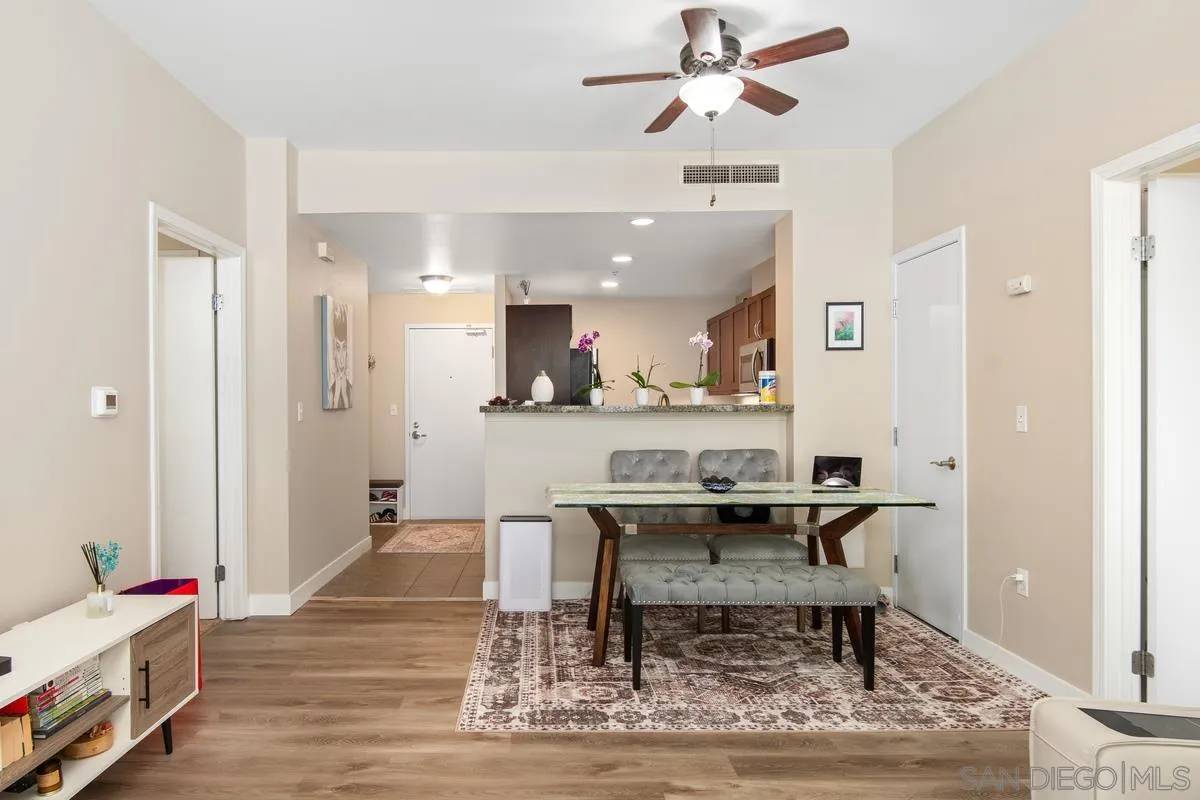 San Diego, CA 92101,530 K #615