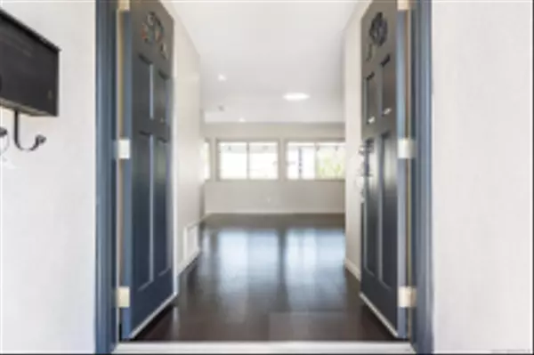 Poway, CA 92064,13325 Floral Ave