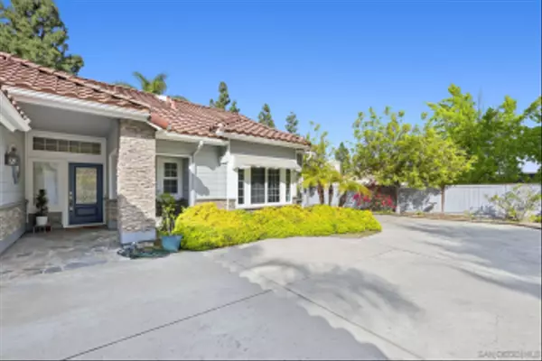 Escondido, CA 92029,2241 Willowbrook St