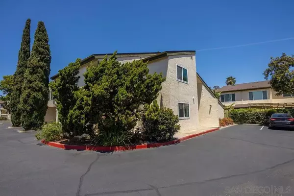 La Mesa, CA 91942,7200 Melody Lane #25