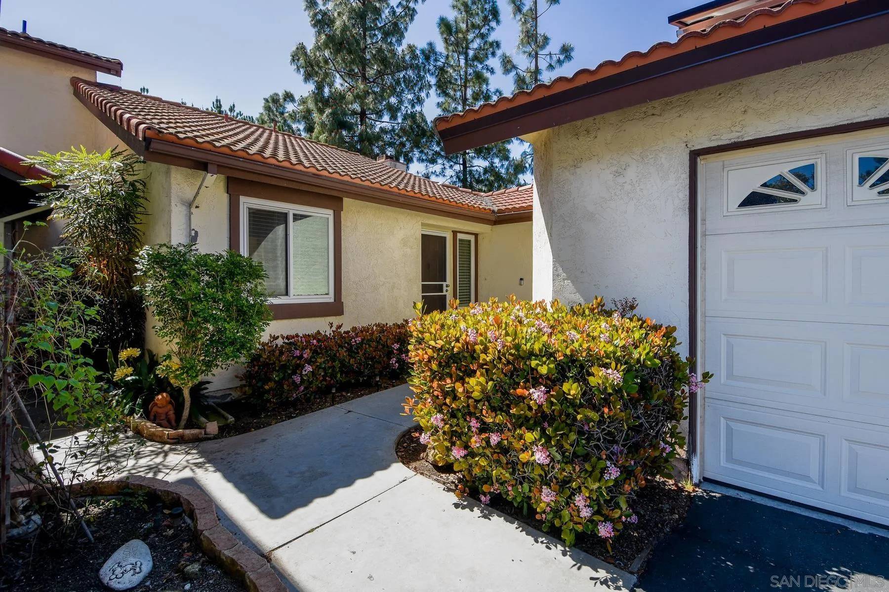 Oceanside, CA 92057,1467 Sundance Way