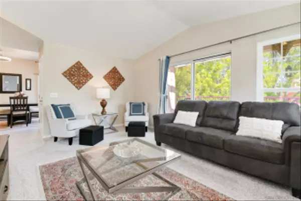 San Diego, CA 92128,18630 Caminito Cantilena #299