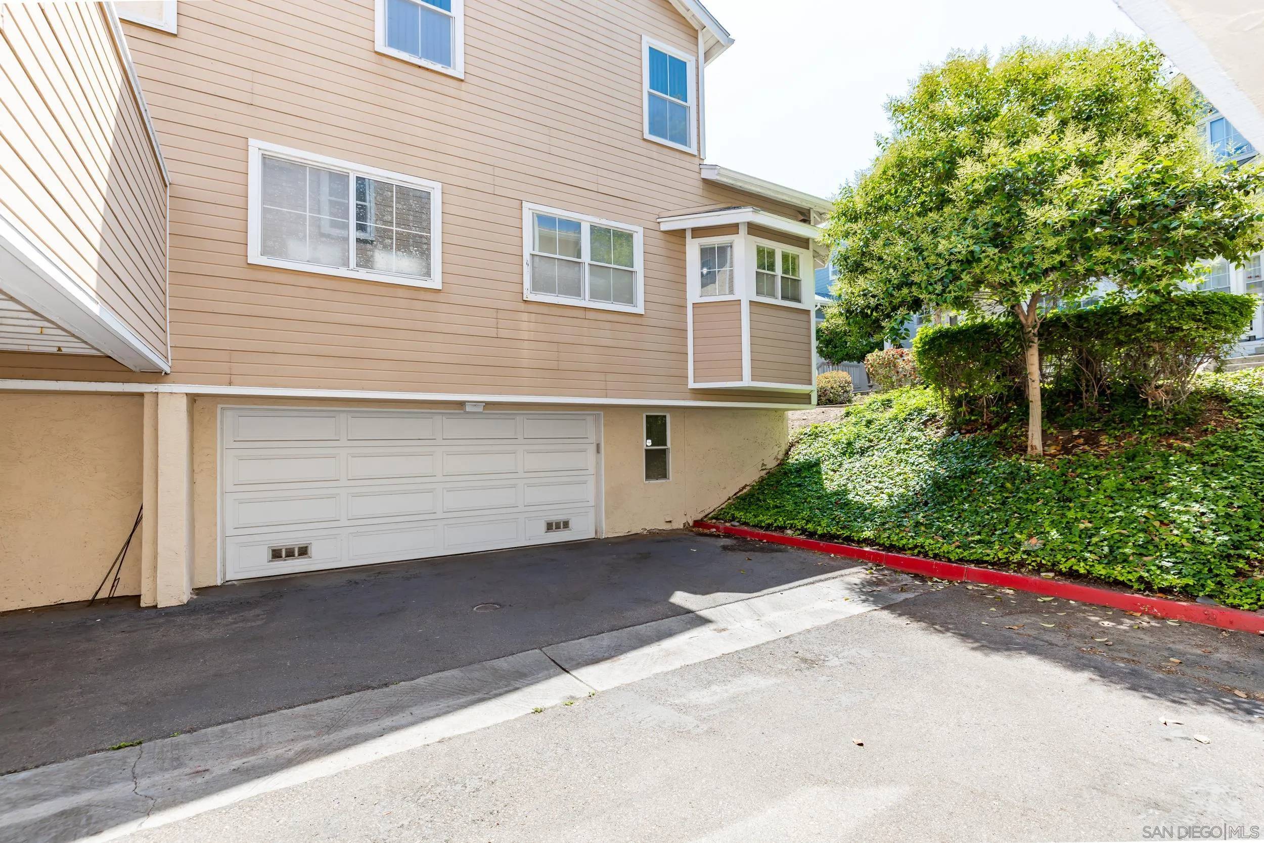 San Diego, CA 92131,10050 Scripps Vista Way #26