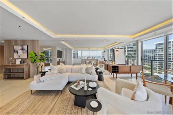 Coronado, CA 92118,1780 Avenida Del Mundo #902