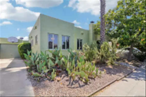 San Diego, CA 92116,3055 Suncrest Dr