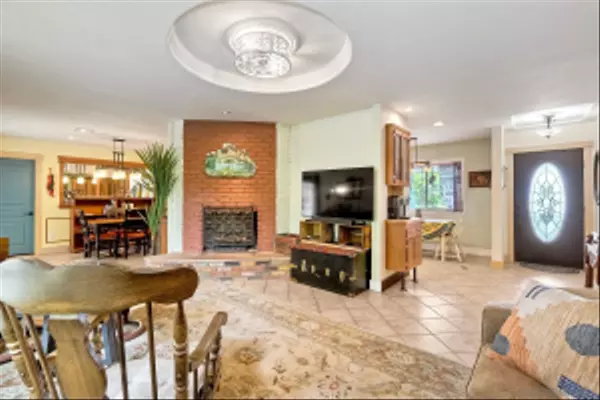 La Mesa, CA 91941,9435 Morcado Cir