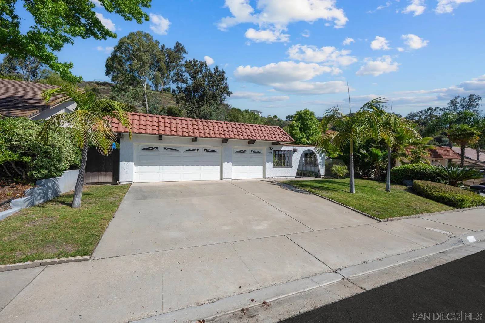 494 Goulburn Ct, El Cajon, CA 92020