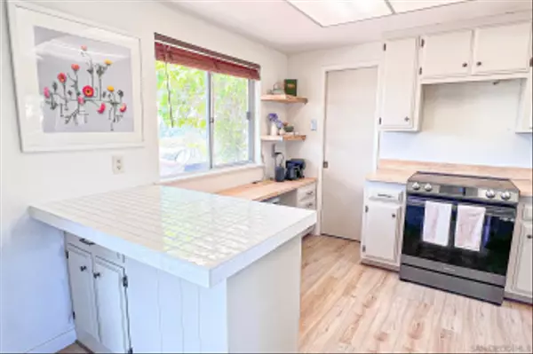 Bonsall, CA 92003,7727 Mount Ararat Way