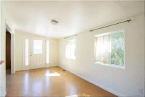 Escondido, CA 92026,8975 Lawrence Welk Dr Spc 45 #45