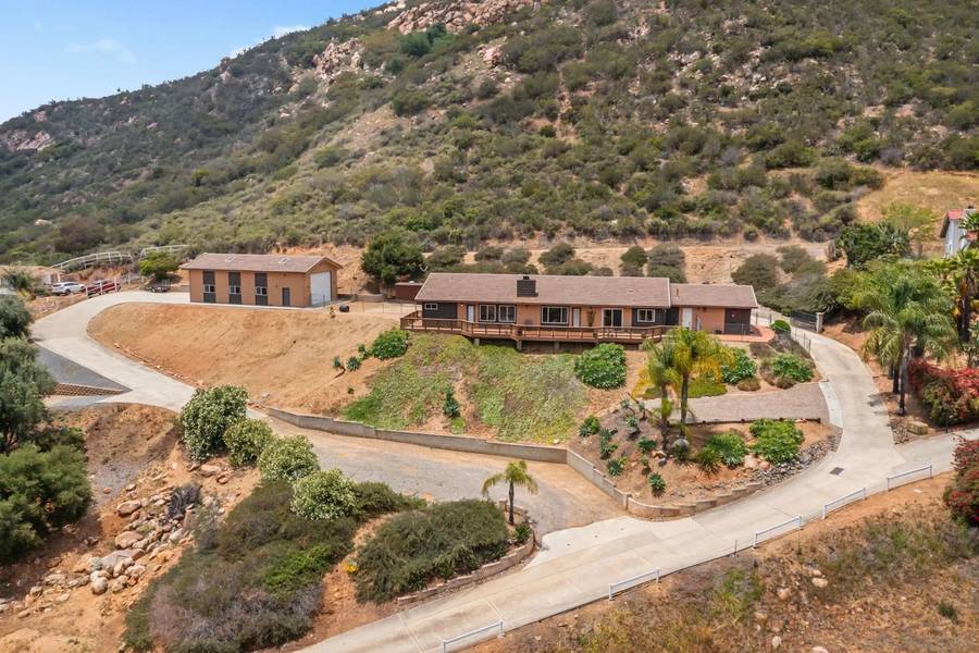 295 Arnold Way, Alpine, CA 91901