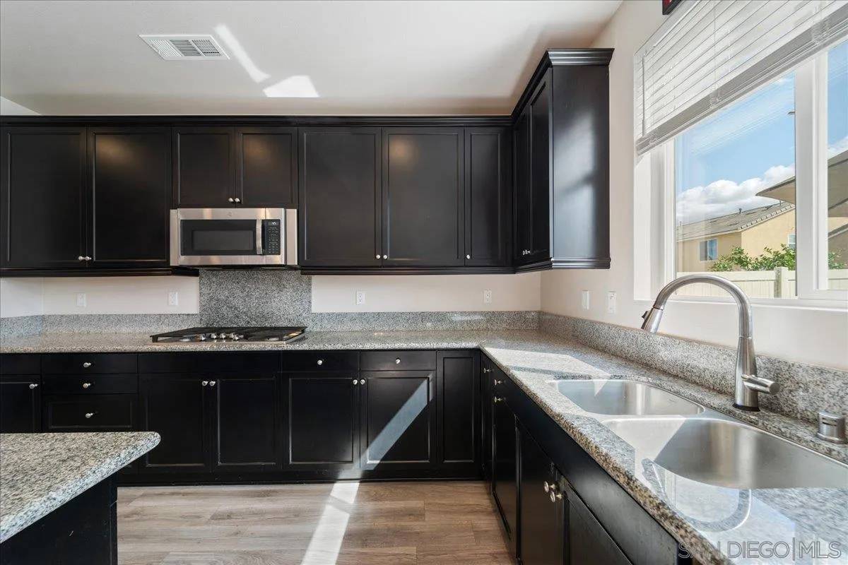 Murrieta, CA 92563,30857 Palette Rd