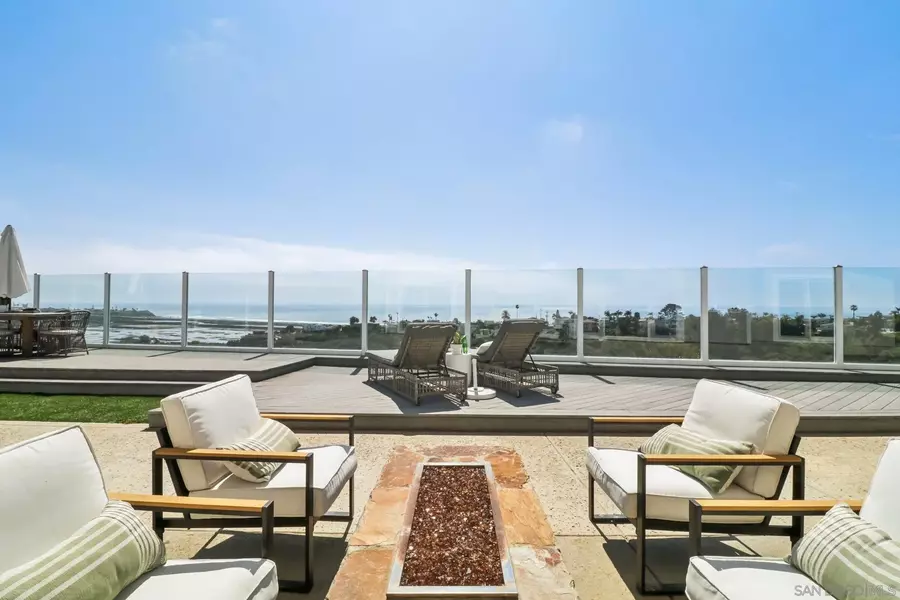 2142 Bulrush, San Diego, CA 92007