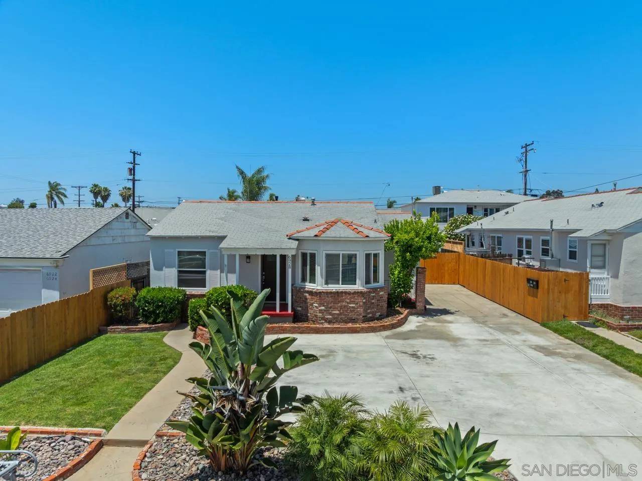 San Diego, CA 92115,6926-28 Amherst St