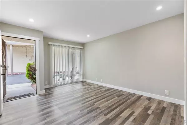El Cajon, CA 92021,745 E Bradley Ave #43