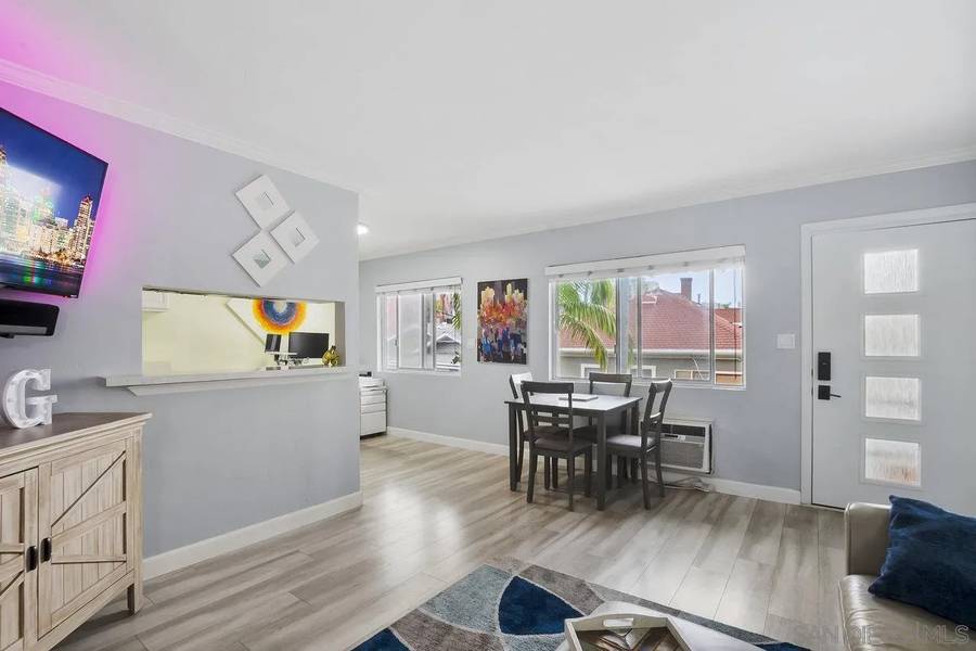 1464 Essex St #6, San Diego, CA 92103