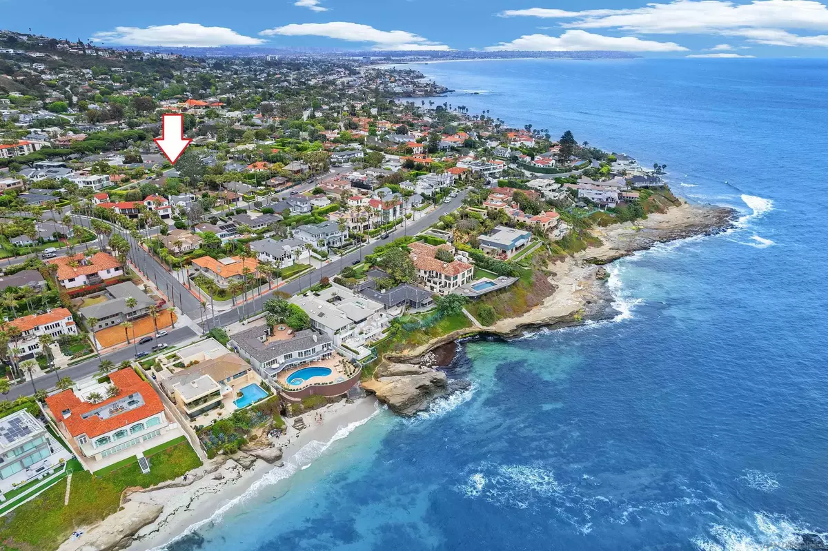 La Jolla, CA 92037,6307 Via Maria