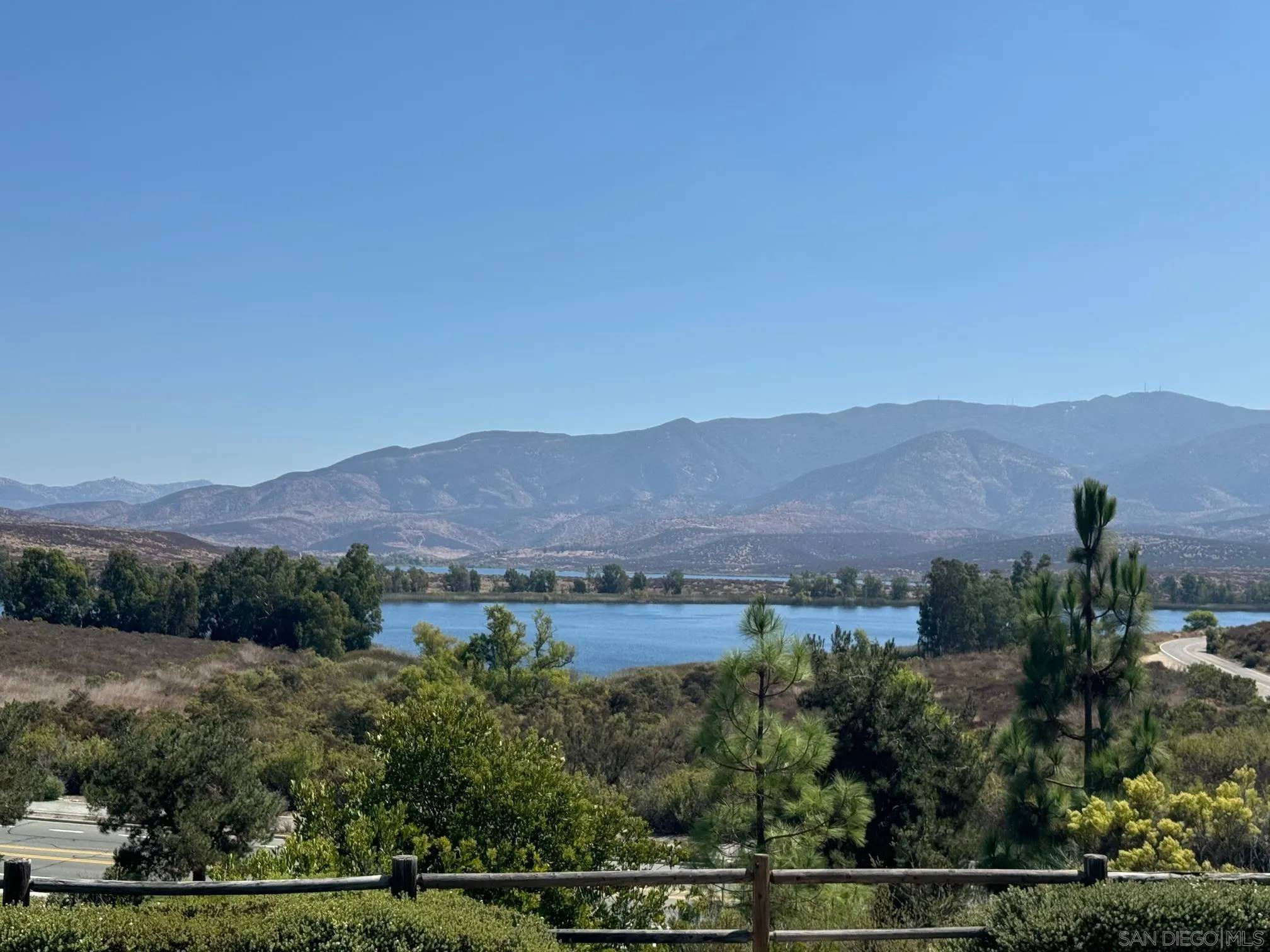 Chula Vista, CA 91915,1328 N PARADISE RIDGE WAY