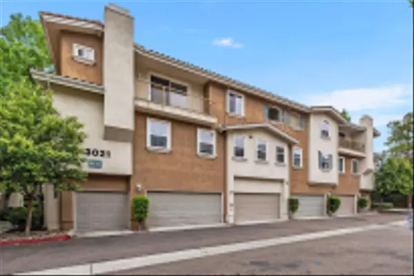 San Diego, CA 92128,13021 Evening Creek Dr S #21