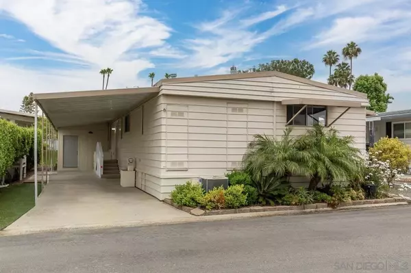 San Marcos, CA 92078,1219 E Barham Dr Spc 106