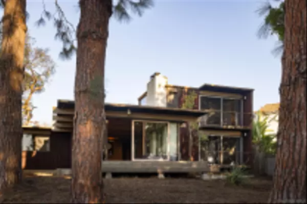 1878 Washington Place, San Diego, CA 92103