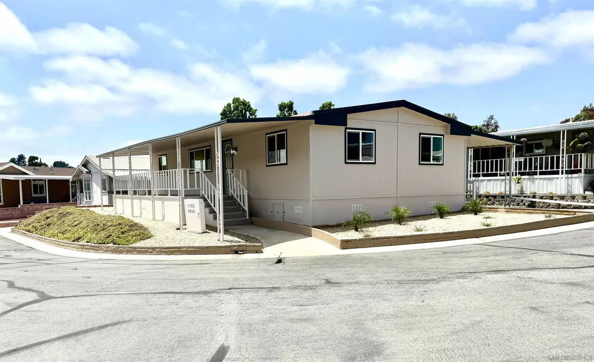 El Cajon, CA 92021,15420 Olde Highway 80 #12