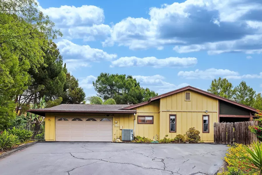 1717 Penasco Rd, El Cajon, CA 92019