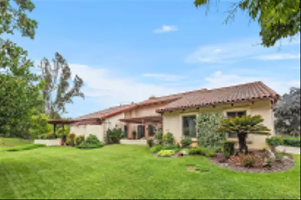 San Diego, CA 92128,12982 Polvera Ct