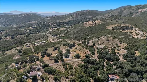 Descanso, CA 91916,12220 Rebel Wind Rd