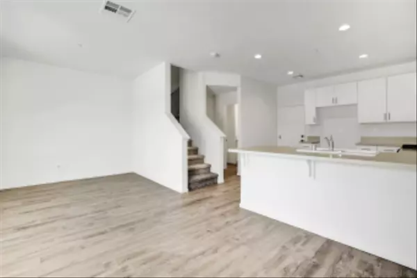 Valley Center, CA 92082,28246 Molasses Court