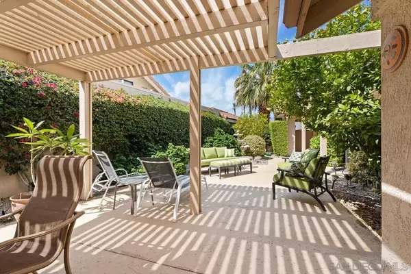 Palm Desert, CA 92260,6 La Jolla Ln