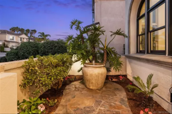 Carmel Valley, CA 92130,13356 Winstanley Way