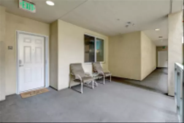 San Diego, CA 92101,1601 India St #211